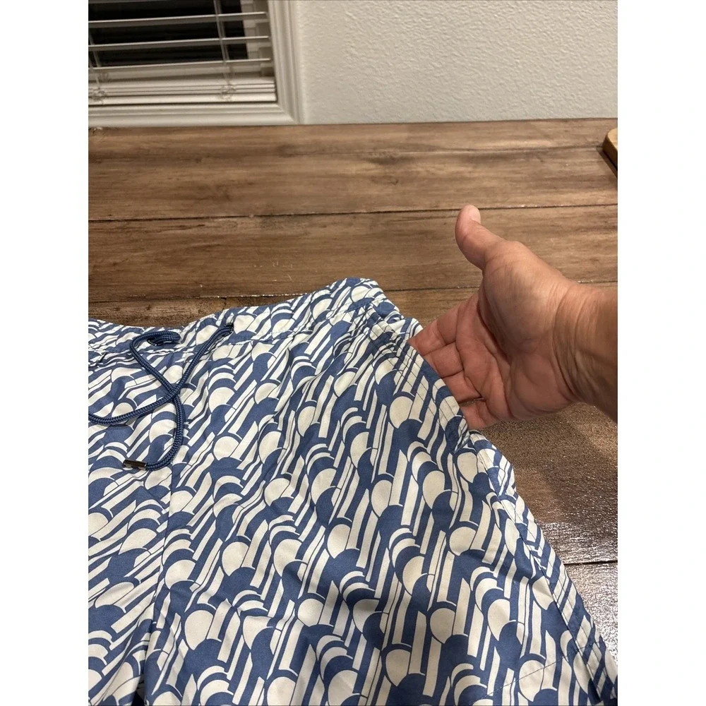 Ted Baker Men's Swim Trunks in Blue & White‎ Geometric Print Size 2 /28